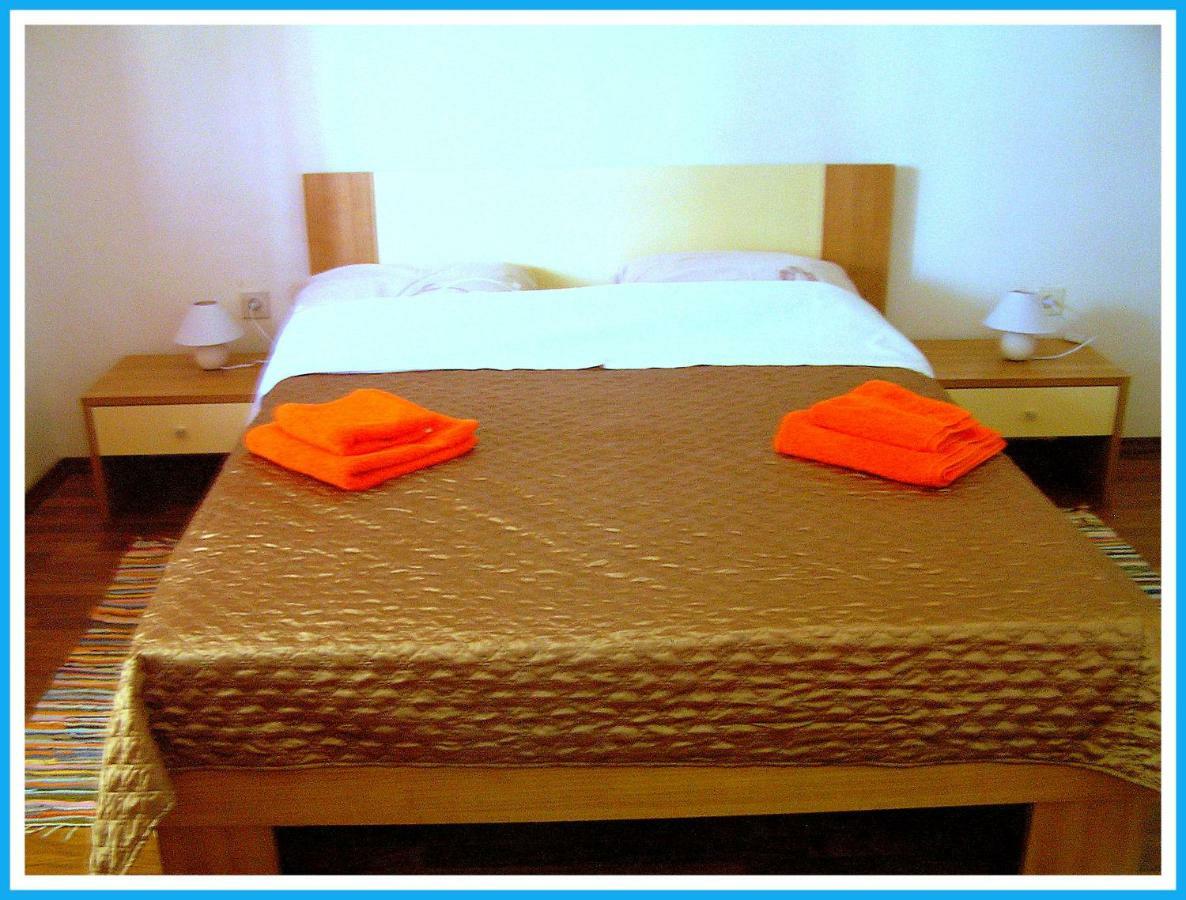 Apartmani Andrija Езера Экстерьер фото